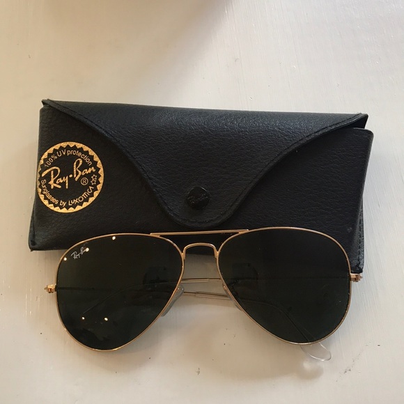 ray ban aviator gold black